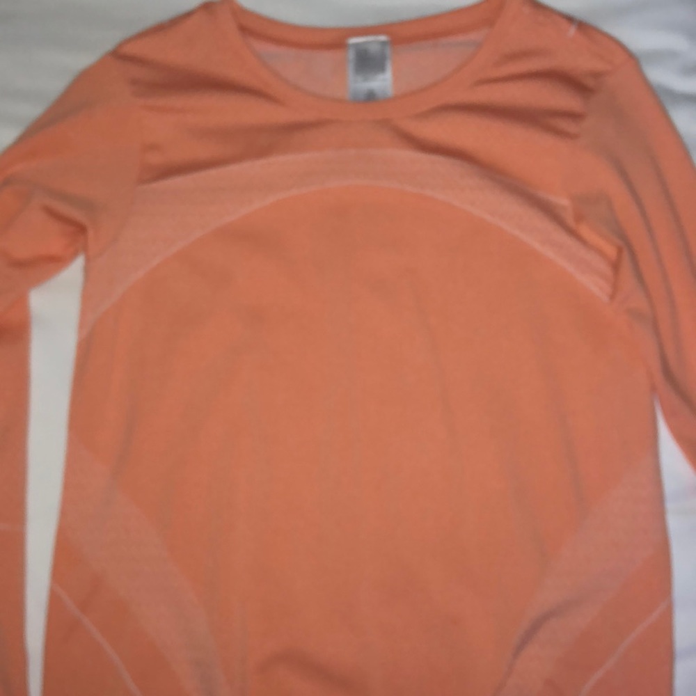 GAP Fit Long Sleeve